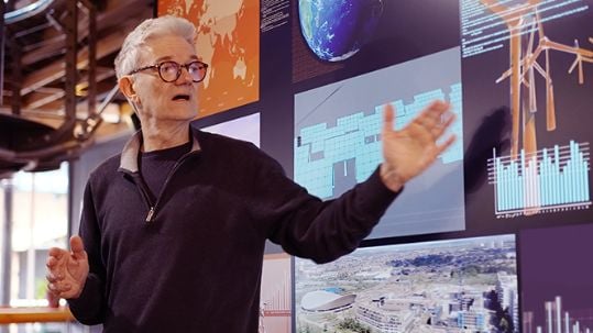 Advanced Analytics & AI