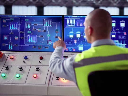 Operations control and HMI