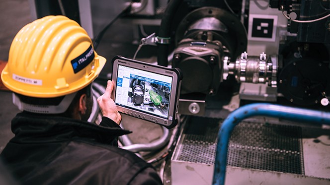 Equip your workforce with the solutions it needs to collaborate and make informed decisions