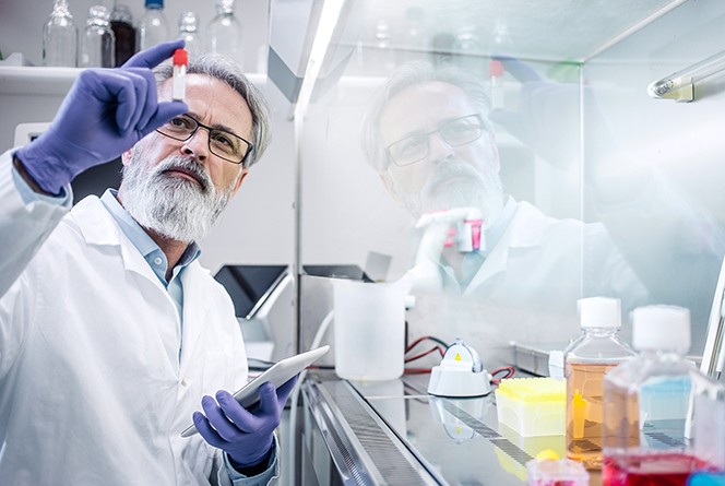 AI-powered material discovery
